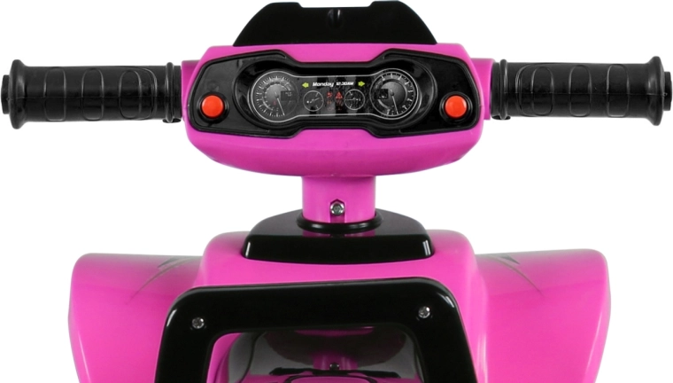 Interactive steering wheel with melodies and lights
