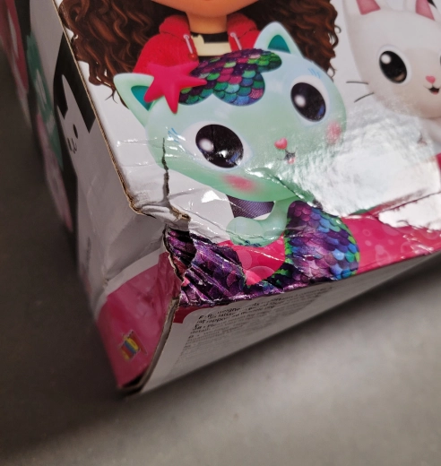 Outlet packaging