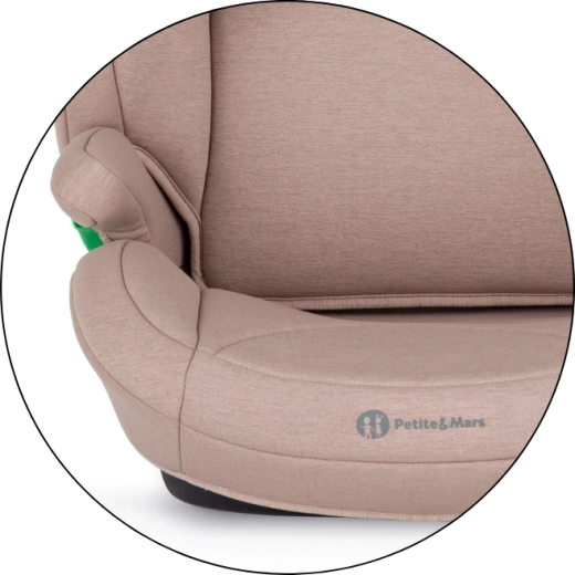 Grows with your child: 9 headrest positions and a comfortable cover