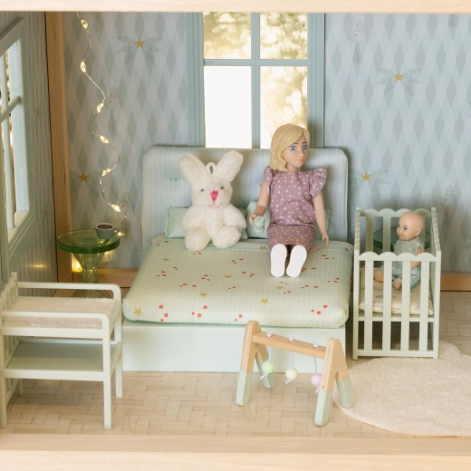 Lundby accessories in 1:18 scale