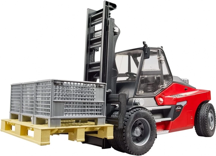 Bruder мотокар LINDE HT160D с палет и 3 кутии