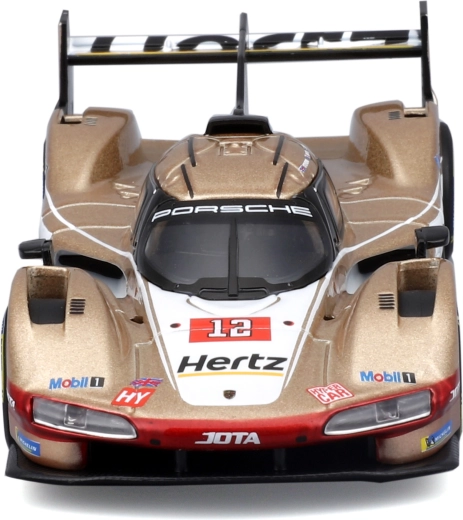 Realistic racing details in 1:43 scale