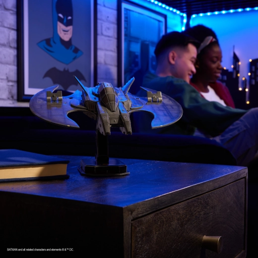 Емблематичният Batwing като детайлен 3D модел