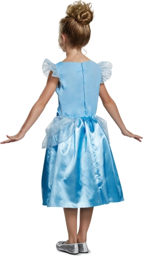 Bow at the back