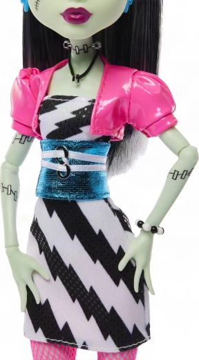 Iconic Dawn of the Dance style