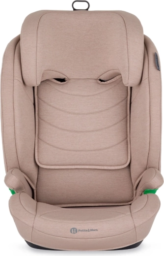 i-Size safety and stable ISOFIX attachment