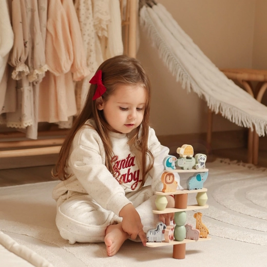 Supports motor skills, focus and imagination