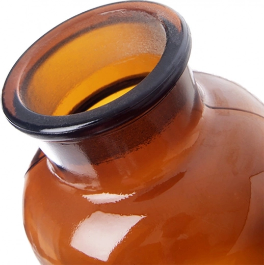 Широко гърло за лесно пълнене