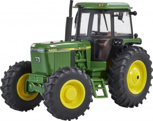 Модел на трактор John Deere 4450 1:32