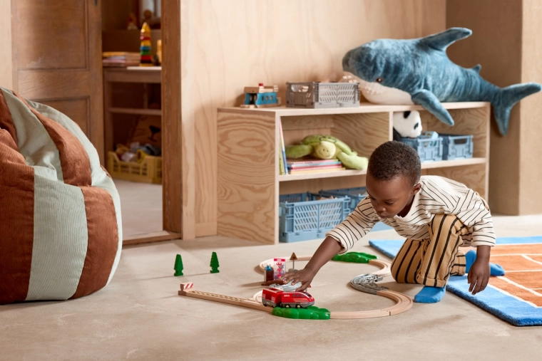 Learning through play: motor skills and role-play