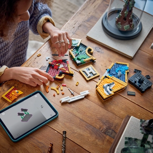 Интерактивни 3D инструкции в приложението LEGO Builder
