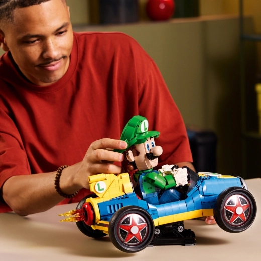 Поглъщащо сглобяване с поддръжка на LEGO Builder