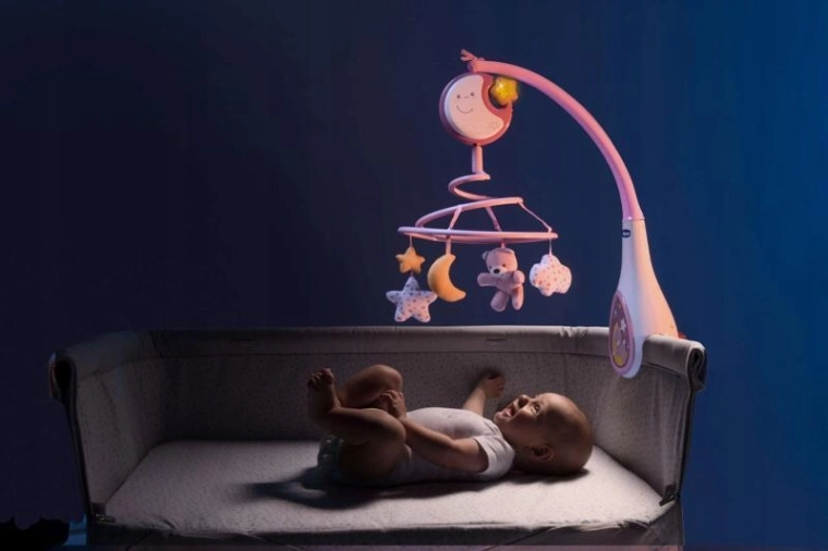 3-in-1: mobile, night light and portable music box