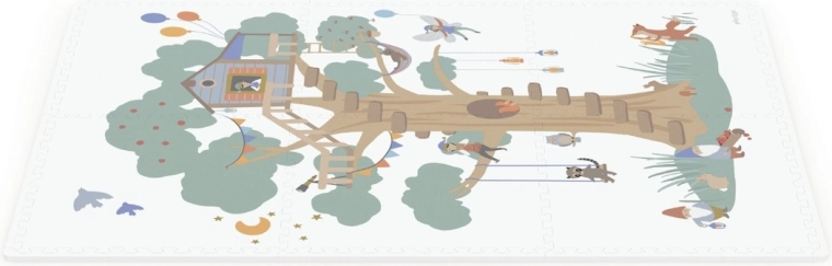 Голяма площ с мотив Treehouse и лесна поддръжка