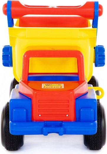 Durable plastic construction for everyday play