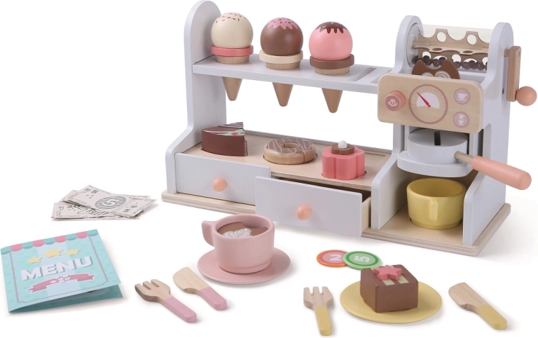 Богат комплект аксесоари за реалистична игра