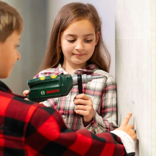 Реалистична светлина и звук