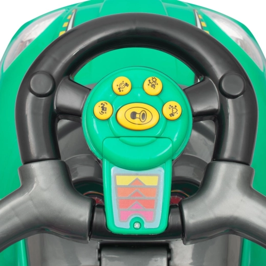 Musical steering wheel with horn for even more fun