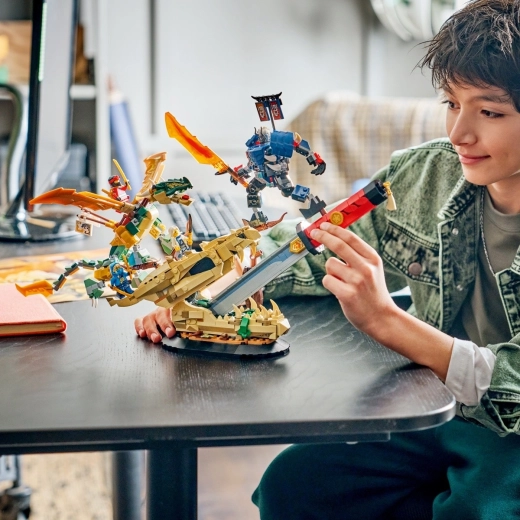 4 минифигурки за истории от NINJAGO