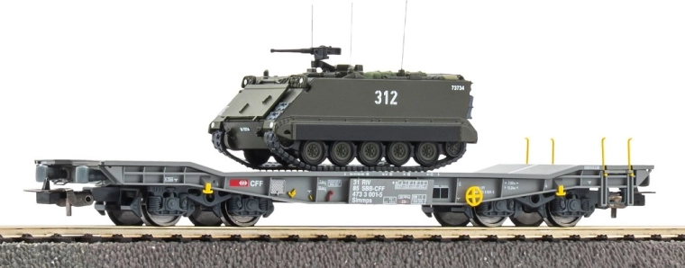Piko flatcar Slmmnps with armored vehicle M113 (SBB-CFF), H0