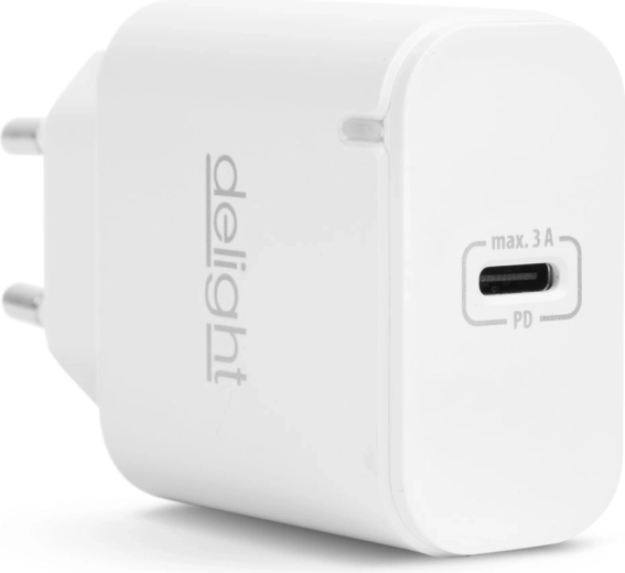 White Mains USB-C Charger with 20 W PD Fast Charging