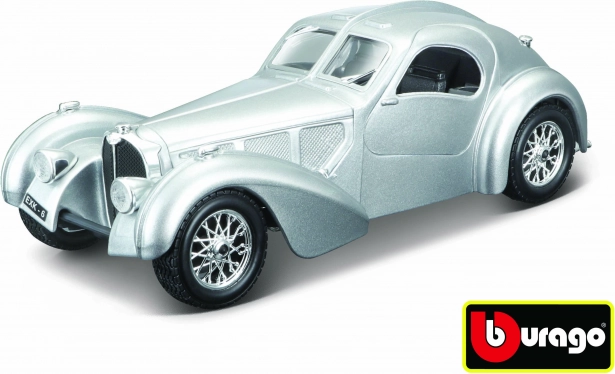 Модел на автомобил Bugatti Atlantic 1:24 сребрист от Bburago