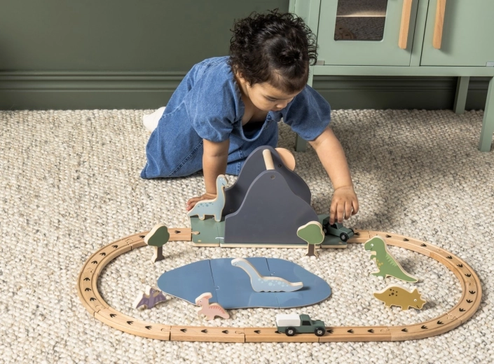 Supports fine motor skills and creativity