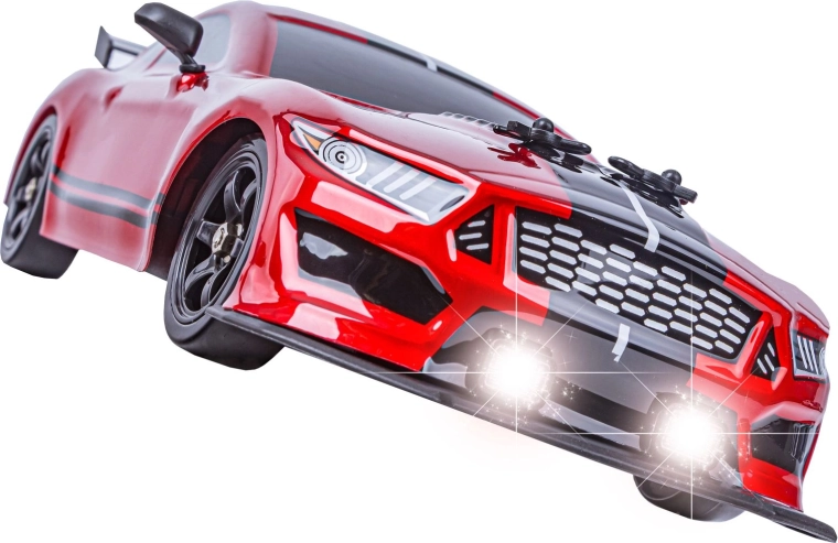 LED светлини и спортна каросерия в стил Mustang