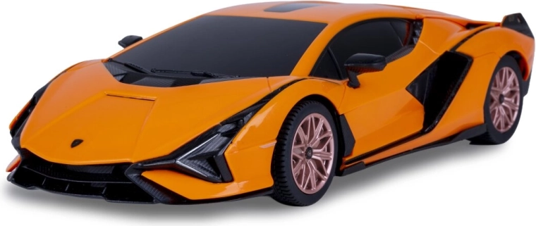 Fast driving and a realistic 1:24-scale appearance