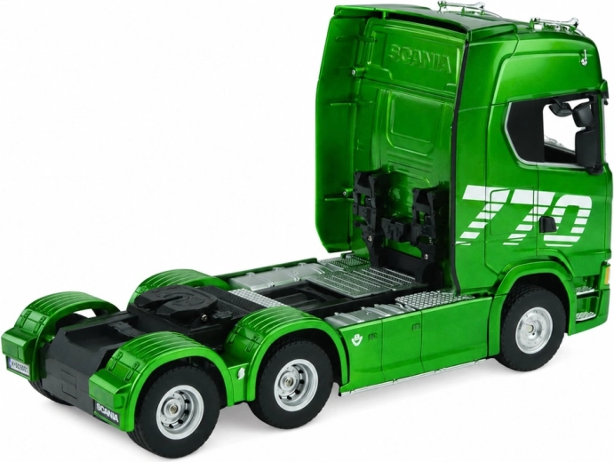 Лицензирана Scania 770S в мащаб 1:18