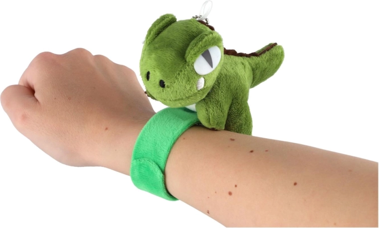 A bracelet that wraps itself