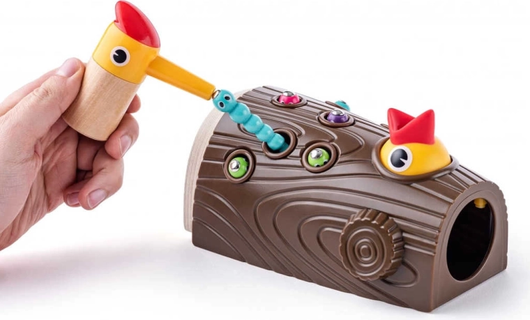Cheerful wooden design