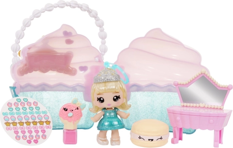 Portable cupcake case and complete beauty kit