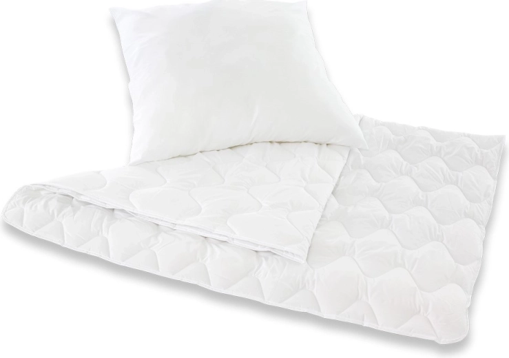 Träumeland Märchenweich duvet and pillow set 135 × 200 cm + 80 × 80 cm
