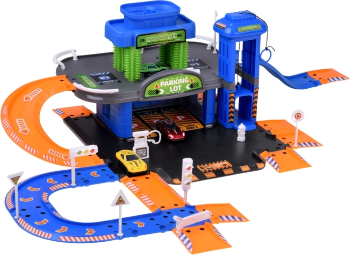 Extensive track for 3 toy cars