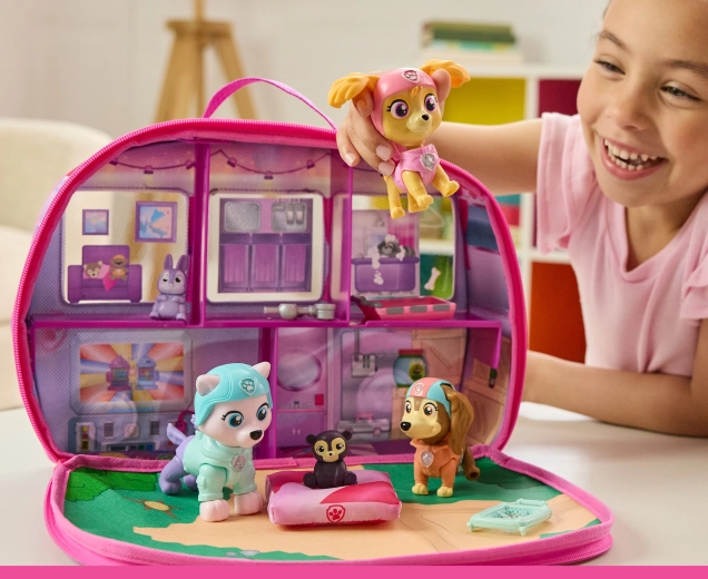 Фигурки на героите с клатещи се глави