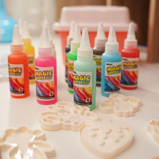 Molds for colorful creations