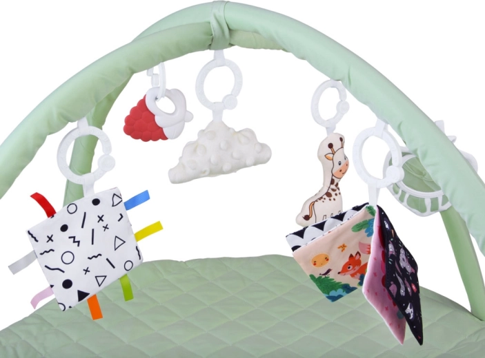 Подвижни арки и висящи играчки