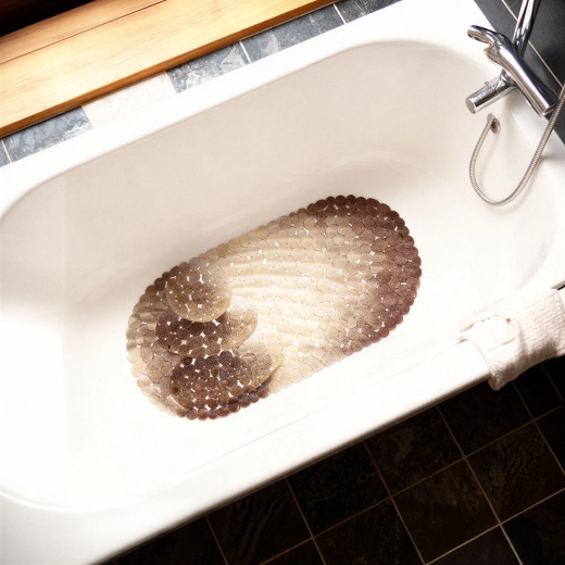 Safer movement in the bathtub