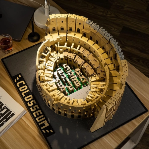 6,466 pieces for detailed and realistic execution
