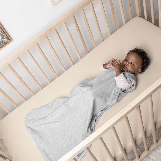 Extra-long zipper for easy diaper changes