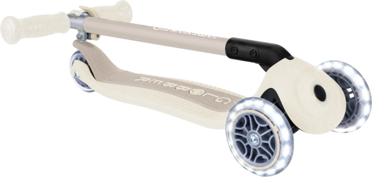 Battery-free LED wheels for more fun