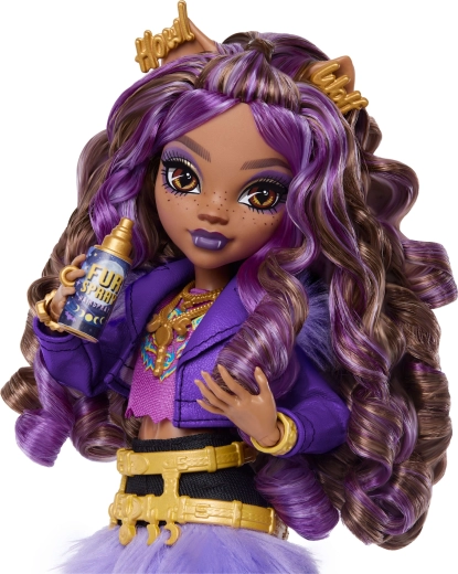 Articulated doll for creative poses