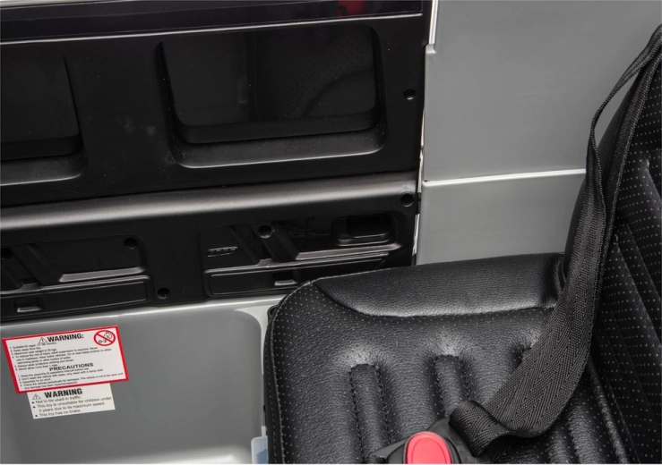 Comfortable seat with safety belt