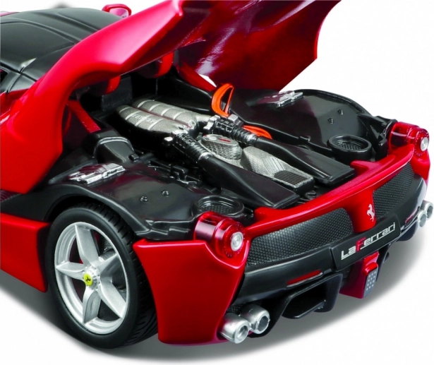 Detailed engine features