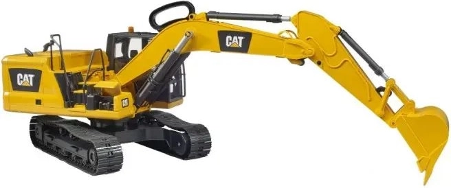 Realistic tracks and rotating cab