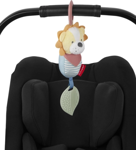 Easy attachment for travel