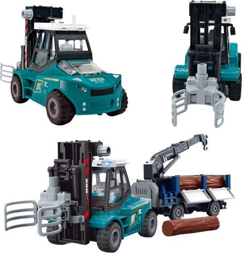 Movable elements for realistic play