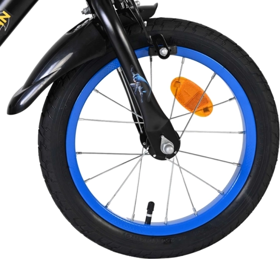 Better visibility thanks to reflectors