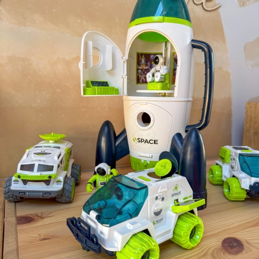 Rover and convenient carrying
